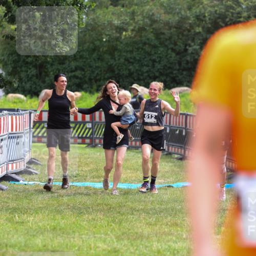21.06.2026 - 29. Vierlanden-Triathlon Andreas Tolksdorf http://msf.ph/oto/9918268 21.06.2026 11:51:27 Ziel 299, 534, 612 meine-sportfotos.de