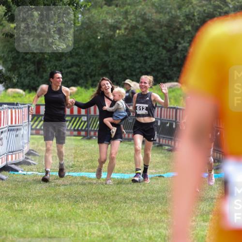 21.06.2026 - 29. Vierlanden-Triathlon Andreas Tolksdorf http://msf.ph/oto/9918269 21.06.2026 11:51:27 Ziel 299, 534, 612 meine-sportfotos.de