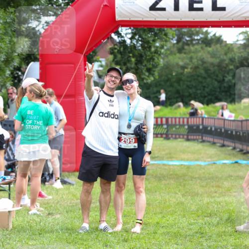 21.06.2026 - 29. Vierlanden-Triathlon Andreas Tolksdorf http://msf.ph/oto/9918300 21.06.2026 11:51:54 Ziel  meine-sportfotos.de