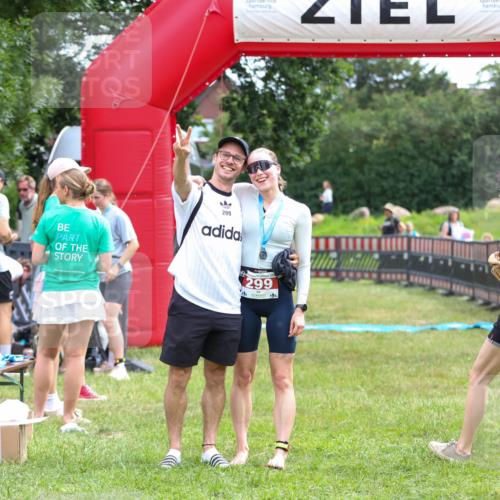 21.06.2026 - 29. Vierlanden-Triathlon Andreas Tolksdorf http://msf.ph/oto/9918301 21.06.2026 11:51:54 Ziel  meine-sportfotos.de