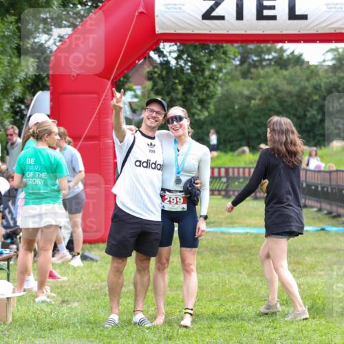 21.06.2026 - 29. Vierlanden-Triathlon Andreas Tolksdorf http://msf.ph/oto/9918306 21.06.2026 11:51:55 Ziel  meine-sportfotos.de
