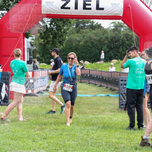 21.06.2026 - 29. Vierlanden-Triathlon Andreas Tolksdorf http://msf.ph/oto/9918329 21.06.2026 11:52:23 Ziel  meine-sportfotos.de