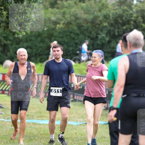 21.06.2026 - 29. Vierlanden-Triathlon Andreas Tolksdorf http://msf.ph/oto/9918391 21.06.2026 11:53:59 Ziel 611 meine-sportfotos.de