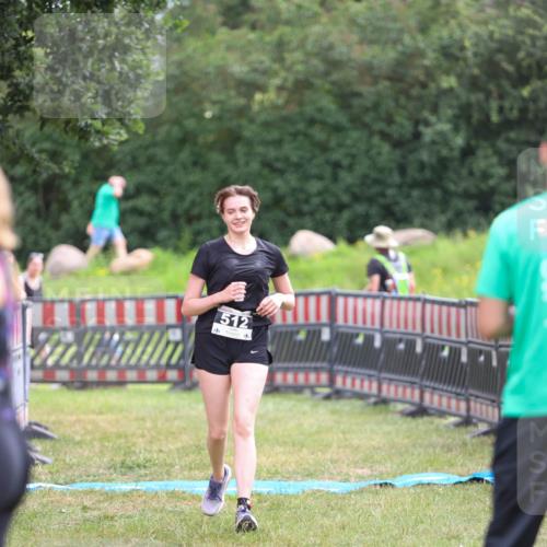 21.06.2026 - 29. Vierlanden-Triathlon Andreas Tolksdorf http://msf.ph/oto/9918410 21.06.2026 11:54:58 Ziel 512 meine-sportfotos.de