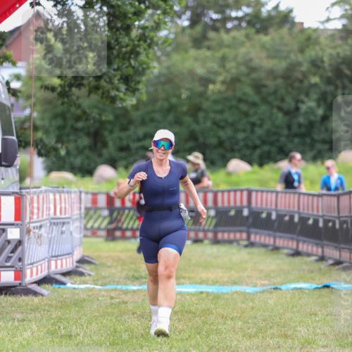 21.06.2026 - 29. Vierlanden-Triathlon Andreas Tolksdorf http://msf.ph/oto/9918451 21.06.2026 11:57:10 Ziel 500, 504 meine-sportfotos.de