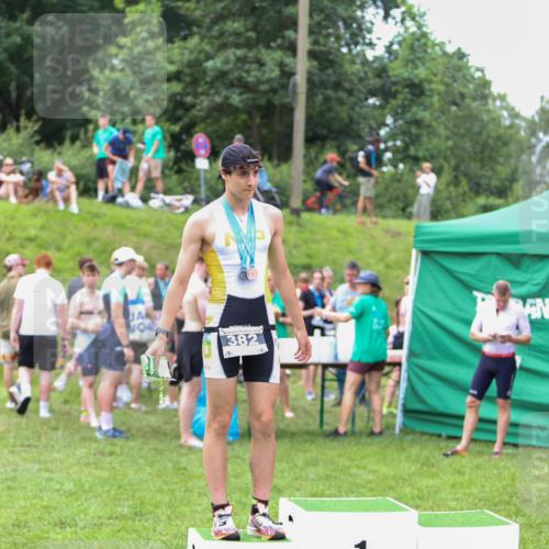 21.06.2026 - 29. Vierlanden-Triathlon Andreas Tolksdorf http://msf.ph/oto/9918474 21.06.2026 11:58:08 Ziel 510 meine-sportfotos.de