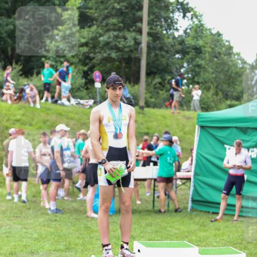 21.06.2026 - 29. Vierlanden-Triathlon Andreas Tolksdorf http://msf.ph/oto/9918483 21.06.2026 11:58:08 Ziel 510 meine-sportfotos.de