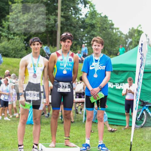 21.06.2026 - 29. Vierlanden-Triathlon Andreas Tolksdorf http://msf.ph/oto/9918516 21.06.2026 11:59:01 Ziel  meine-sportfotos.de