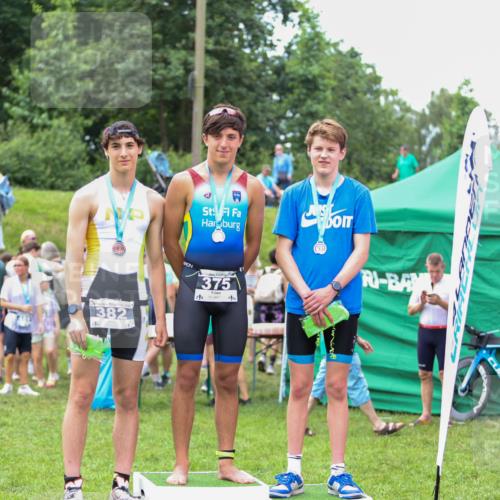 21.06.2026 - 29. Vierlanden-Triathlon Andreas Tolksdorf http://msf.ph/oto/9918517 21.06.2026 11:59:01 Ziel  meine-sportfotos.de