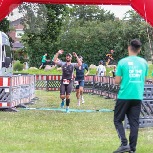 21.06.2026 - 29. Vierlanden-Triathlon Andreas Tolksdorf http://msf.ph/oto/9918666 21.06.2026 12:19:34 Ziel 9, 132 meine-sportfotos.de