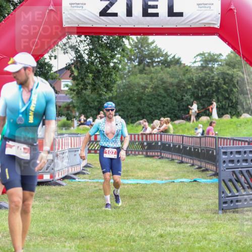 21.06.2026 - 29. Vierlanden-Triathlon Andreas Tolksdorf http://msf.ph/oto/9918976 21.06.2026 12:36:06 Ziel 107 meine-sportfotos.de
