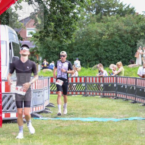 21.06.2026 - 29. Vierlanden-Triathlon Andreas Tolksdorf http://msf.ph/oto/9919020 21.06.2026 12:36:50 Ziel 63, 148 meine-sportfotos.de