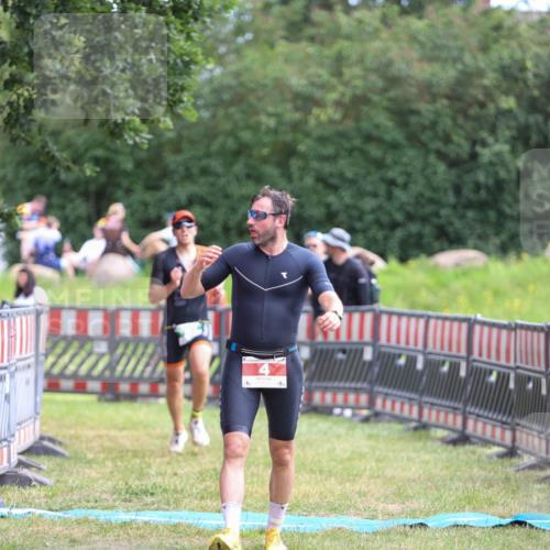 21.06.2026 - 29. Vierlanden-Triathlon Andreas Tolksdorf http://msf.ph/oto/9919287 21.06.2026 12:47:08 Ziel 4, 704 meine-sportfotos.de