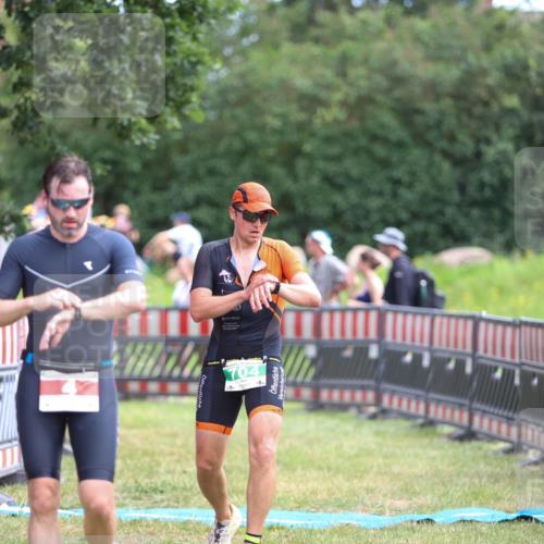 21.06.2026 - 29. Vierlanden-Triathlon Andreas Tolksdorf http://msf.ph/oto/9919292 21.06.2026 12:47:11 Ziel 4, 704 meine-sportfotos.de