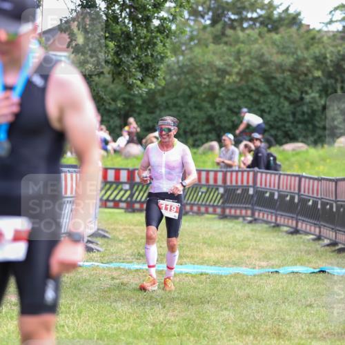 21.06.2026 - 29. Vierlanden-Triathlon Andreas Tolksdorf http://msf.ph/oto/9919372 21.06.2026 12:48:32 Ziel 119 meine-sportfotos.de
