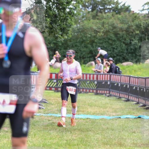 21.06.2026 - 29. Vierlanden-Triathlon Andreas Tolksdorf http://msf.ph/oto/9919374 21.06.2026 12:48:33 Ziel 119 meine-sportfotos.de