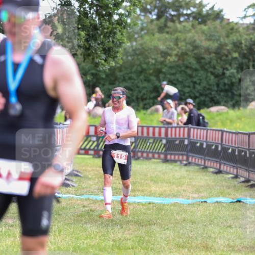 21.06.2026 - 29. Vierlanden-Triathlon Andreas Tolksdorf http://msf.ph/oto/9919375 21.06.2026 12:48:33 Ziel 119 meine-sportfotos.de