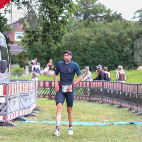 21.06.2026 - 29. Vierlanden-Triathlon Andreas Tolksdorf http://msf.ph/oto/9919398 21.06.2026 12:49:07 Ziel 175, 663, 920 meine-sportfotos.de