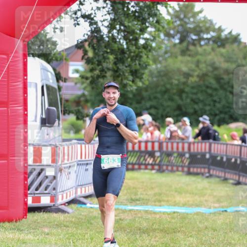 21.06.2026 - 29. Vierlanden-Triathlon Andreas Tolksdorf http://msf.ph/oto/9919404 21.06.2026 12:49:10 Ziel 175, 663, 920 meine-sportfotos.de