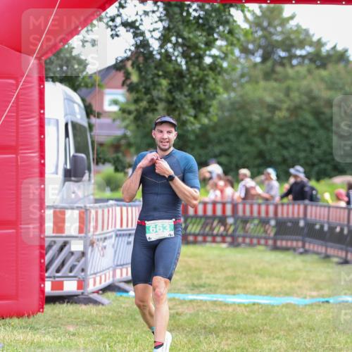 21.06.2026 - 29. Vierlanden-Triathlon Andreas Tolksdorf http://msf.ph/oto/9919406 21.06.2026 12:49:10 Ziel 175, 663, 920 meine-sportfotos.de