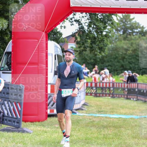 21.06.2026 - 29. Vierlanden-Triathlon Andreas Tolksdorf http://msf.ph/oto/9919408 21.06.2026 12:49:11 Ziel 175, 663, 920 meine-sportfotos.de