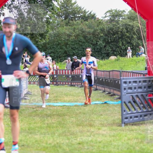 21.06.2026 - 29. Vierlanden-Triathlon Andreas Tolksdorf http://msf.ph/oto/9919414 21.06.2026 12:49:16 Ziel 79, 175, 920 meine-sportfotos.de