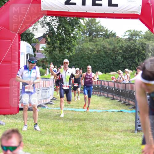 21.06.2026 - 29. Vierlanden-Triathlon Andreas Tolksdorf http://msf.ph/oto/9919480 21.06.2026 12:50:43 Ziel 84, 122, 910, 924, 942, 943, 955, 975 meine-sportfotos.de