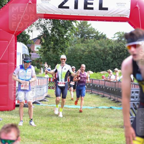 21.06.2026 - 29. Vierlanden-Triathlon Andreas Tolksdorf http://msf.ph/oto/9919487 21.06.2026 12:50:43 Ziel 84, 122, 910, 924, 942, 943, 955, 975 meine-sportfotos.de