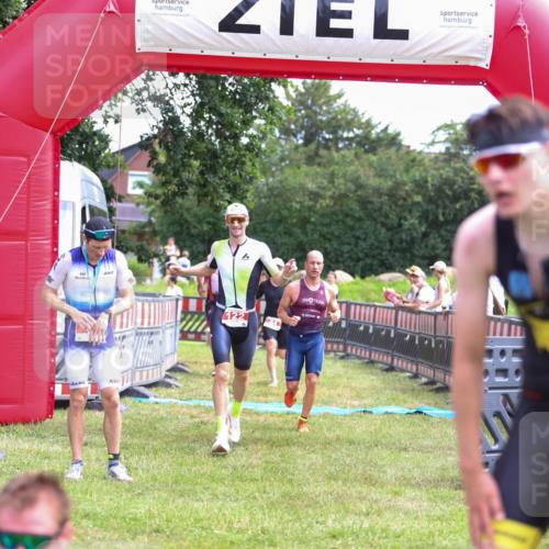 21.06.2026 - 29. Vierlanden-Triathlon Andreas Tolksdorf http://msf.ph/oto/9919488 21.06.2026 12:50:43 Ziel 84, 122, 910, 924, 942, 943, 955, 975 meine-sportfotos.de