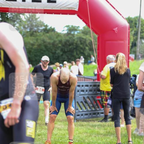21.06.2026 - 29. Vierlanden-Triathlon Andreas Tolksdorf http://msf.ph/oto/9919498 21.06.2026 12:50:48 Ziel 84, 122, 910, 924, 942, 943, 955, 975 meine-sportfotos.de