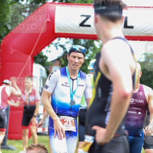 21.06.2026 - 29. Vierlanden-Triathlon Andreas Tolksdorf http://msf.ph/oto/9919500 21.06.2026 12:50:53 Ziel 145, 910, 924, 975 meine-sportfotos.de