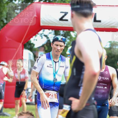 21.06.2026 - 29. Vierlanden-Triathlon Andreas Tolksdorf http://msf.ph/oto/9919501 21.06.2026 12:50:53 Ziel 145, 910, 924, 975 meine-sportfotos.de
