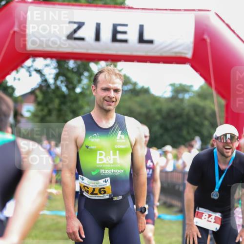 21.06.2026 - 29. Vierlanden-Triathlon Andreas Tolksdorf http://msf.ph/oto/9919516 21.06.2026 12:51:04 Ziel 145, 231, 909, 926, 964 meine-sportfotos.de