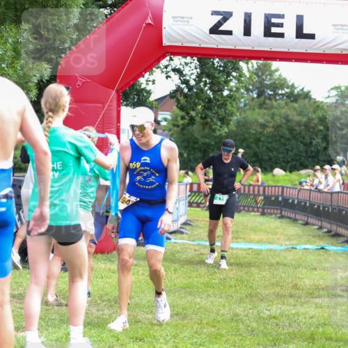 21.06.2026 - 29. Vierlanden-Triathlon Andreas Tolksdorf http://msf.ph/oto/9919697 21.06.2026 12:55:14 Ziel 68, 157, 719, 974 meine-sportfotos.de