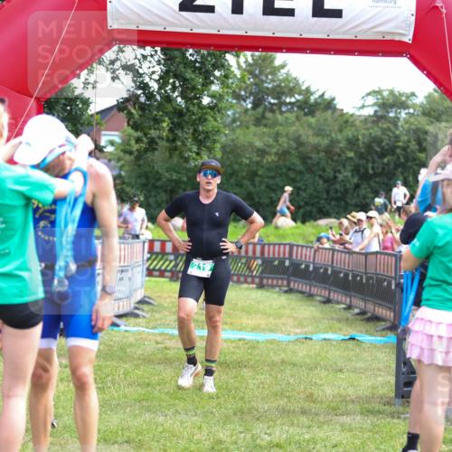 21.06.2026 - 29. Vierlanden-Triathlon Andreas Tolksdorf http://msf.ph/oto/9919702 21.06.2026 12:55:16 Ziel 68, 157, 296, 719, 974 meine-sportfotos.de
