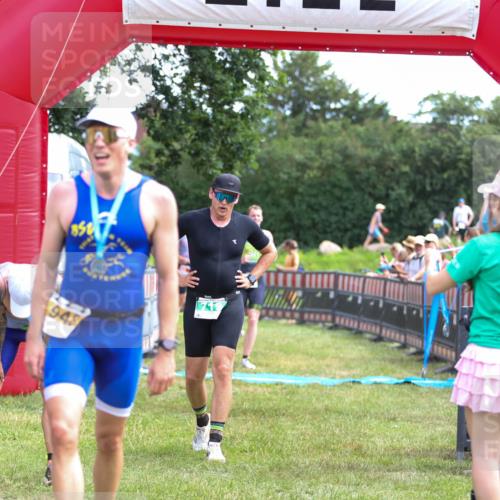 21.06.2026 - 29. Vierlanden-Triathlon Andreas Tolksdorf http://msf.ph/oto/9919707 21.06.2026 12:55:17 Ziel 68, 157, 296, 719, 974 meine-sportfotos.de