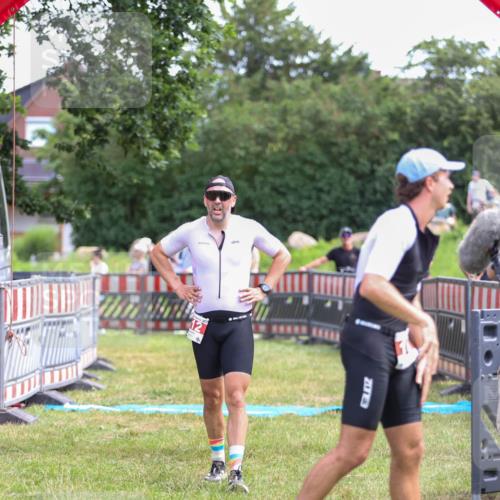 21.06.2026 - 29. Vierlanden-Triathlon Andreas Tolksdorf http://msf.ph/oto/9919915 21.06.2026 12:59:39 Ziel 112 meine-sportfotos.de