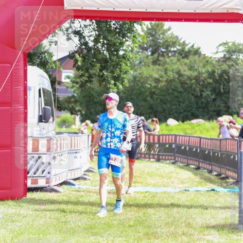21.06.2026 - 29. Vierlanden-Triathlon Andreas Tolksdorf http://msf.ph/oto/9920083 21.06.2026 13:03:30 Ziel 139, 199, 728, 787, 979 meine-sportfotos.de