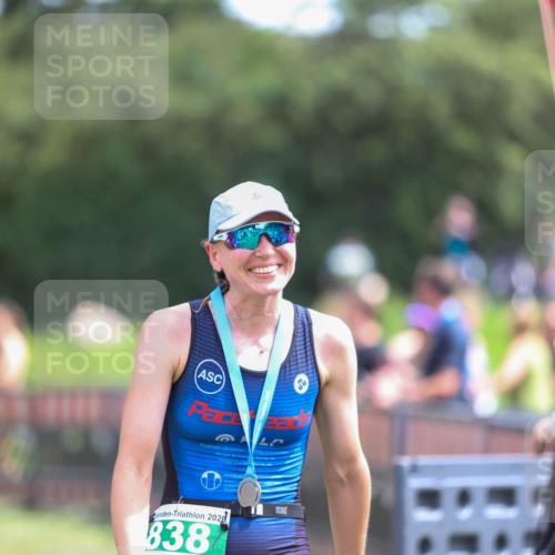 21.06.2026 - 29. Vierlanden-Triathlon Andreas Tolksdorf http://msf.ph/oto/9920170 21.06.2026 13:06:02 Ziel 121 meine-sportfotos.de