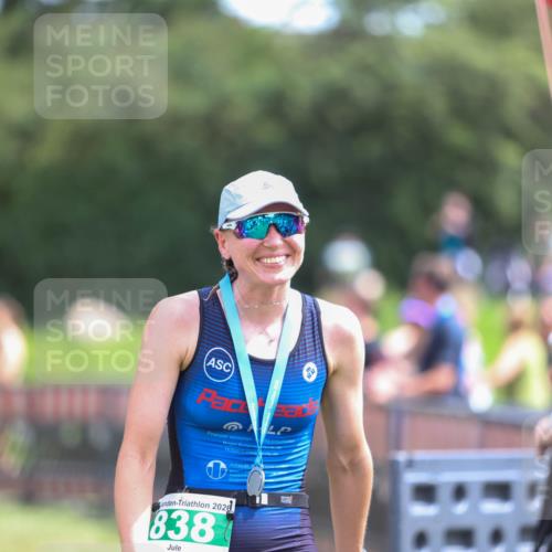 21.06.2026 - 29. Vierlanden-Triathlon Andreas Tolksdorf http://msf.ph/oto/9920171 21.06.2026 13:06:02 Ziel 121 meine-sportfotos.de