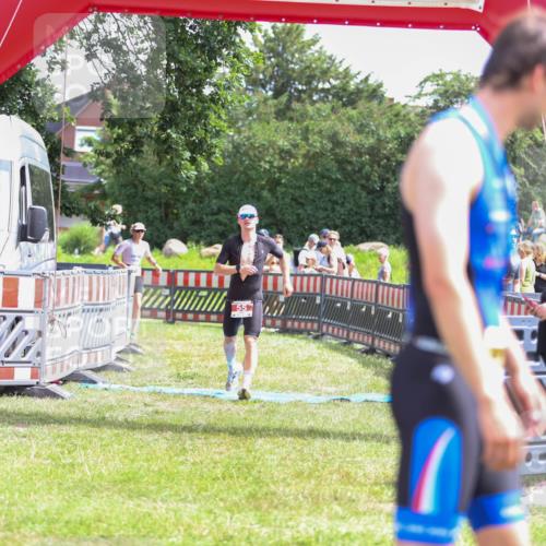 21.06.2026 - 29. Vierlanden-Triathlon Andreas Tolksdorf http://msf.ph/oto/9920204 21.06.2026 13:06:58 Ziel 55, 275 meine-sportfotos.de