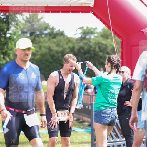 21.06.2026 - 29. Vierlanden-Triathlon Andreas Tolksdorf http://msf.ph/oto/9920321 21.06.2026 13:09:01 Ziel 173 meine-sportfotos.de