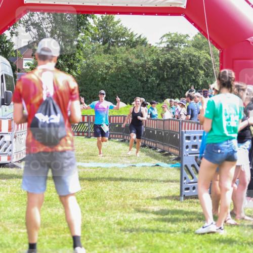 21.06.2026 - 29. Vierlanden-Triathlon Andreas Tolksdorf http://msf.ph/oto/9920335 21.06.2026 13:09:56 Ziel 67, 140, 764, 814, 898 meine-sportfotos.de