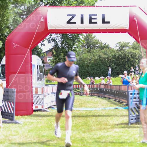 21.06.2026 - 29. Vierlanden-Triathlon Andreas Tolksdorf http://msf.ph/oto/9920425 21.06.2026 13:12:57 Ziel 86 meine-sportfotos.de