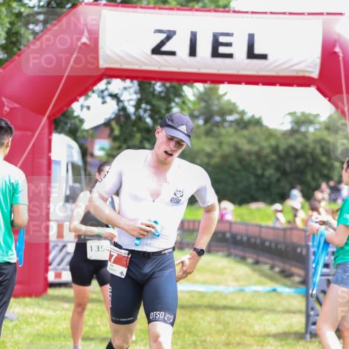 21.06.2026 - 29. Vierlanden-Triathlon Andreas Tolksdorf http://msf.ph/oto/9920617 21.06.2026 13:17:23 Ziel 7, 130, 160 meine-sportfotos.de