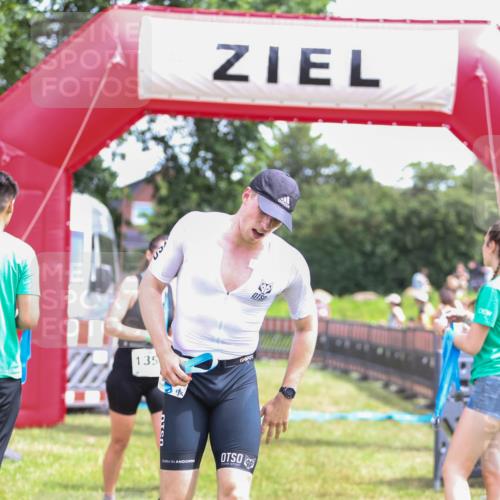 21.06.2026 - 29. Vierlanden-Triathlon Andreas Tolksdorf http://msf.ph/oto/9920618 21.06.2026 13:17:24 Ziel 7, 130, 160 meine-sportfotos.de