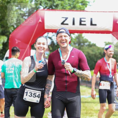 21.06.2026 - 29. Vierlanden-Triathlon Andreas Tolksdorf http://msf.ph/oto/9920646 21.06.2026 13:17:37 Ziel 253, 744 meine-sportfotos.de