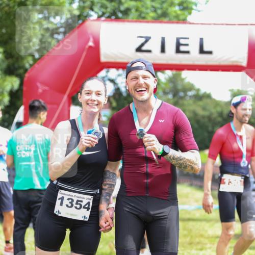 21.06.2026 - 29. Vierlanden-Triathlon Andreas Tolksdorf http://msf.ph/oto/9920647 21.06.2026 13:17:37 Ziel 253, 744 meine-sportfotos.de