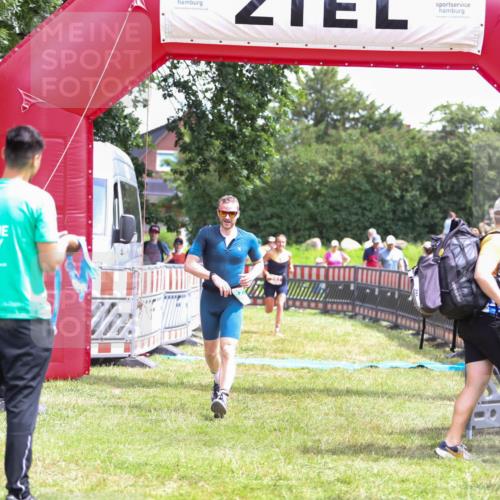 21.06.2026 - 29. Vierlanden-Triathlon Andreas Tolksdorf http://msf.ph/oto/9920652 21.06.2026 13:17:45 Ziel 253, 696, 744 meine-sportfotos.de