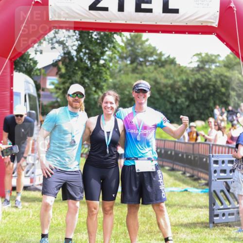 21.06.2026 - 29. Vierlanden-Triathlon Andreas Tolksdorf http://msf.ph/oto/9920681 21.06.2026 13:18:01 Ziel 50, 659 meine-sportfotos.de